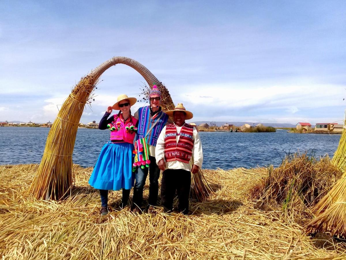 Ecoturismo, Los uros Puno Exterior foto